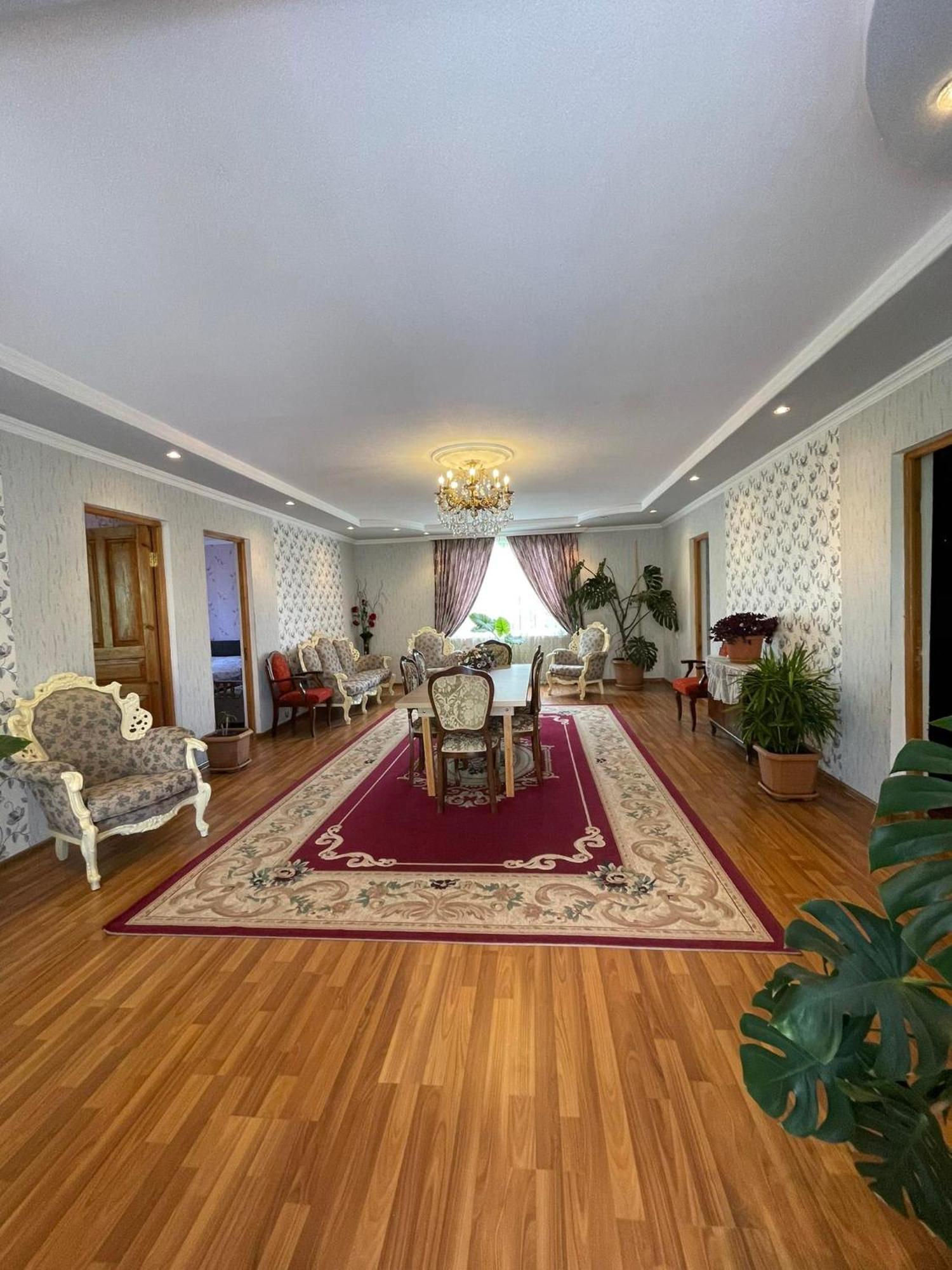 Irina Hotel Tskaltubo Bagian luar foto