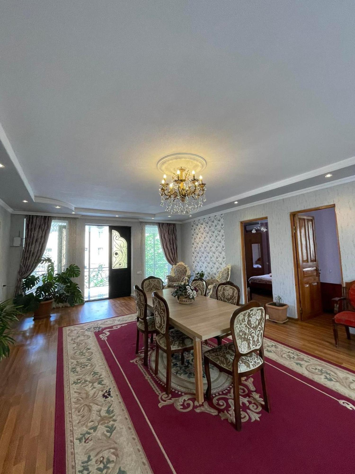 Irina Hotel Tskaltubo Bagian luar foto