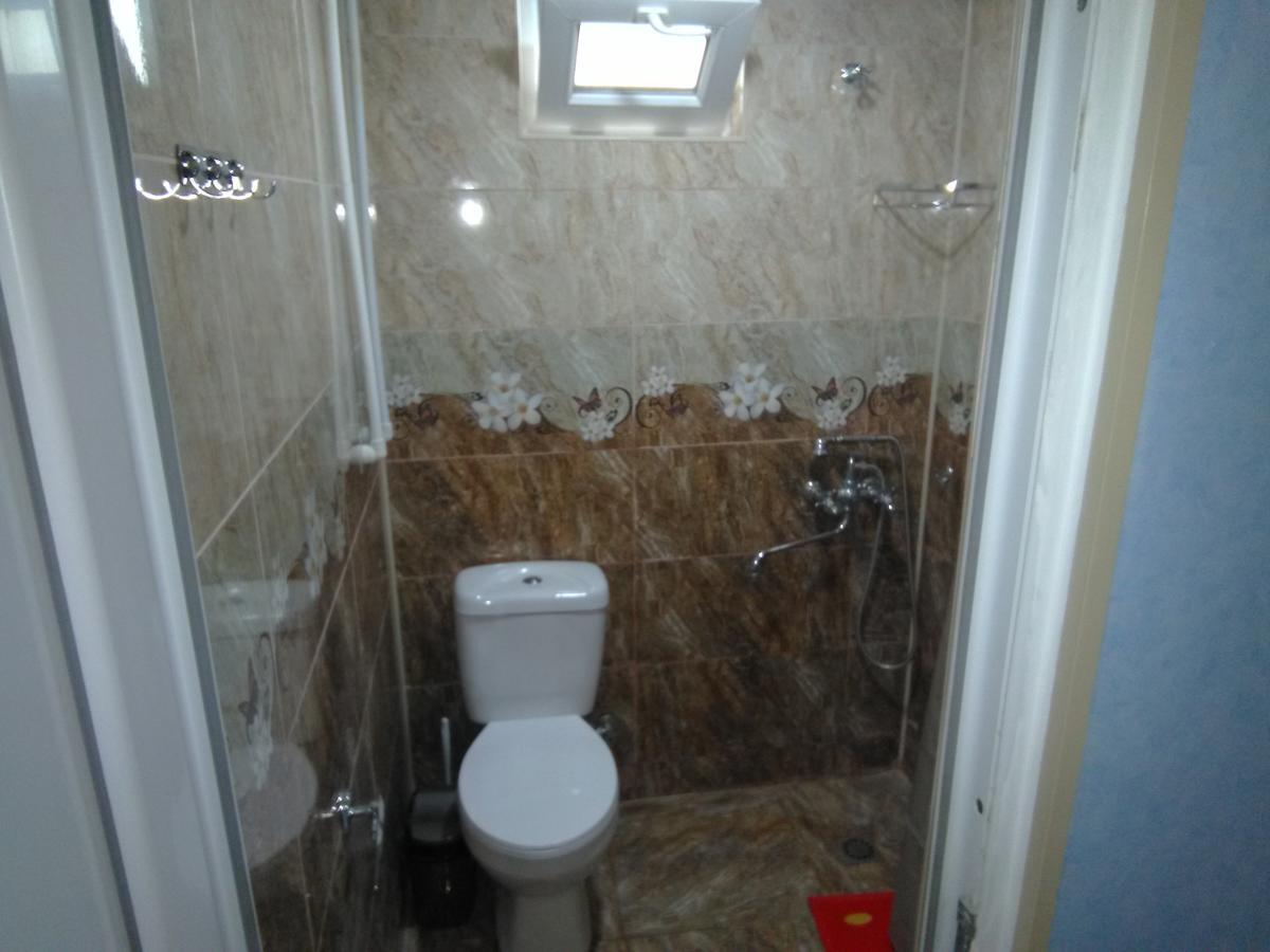 Irina Hotel Tskaltubo Bagian luar foto