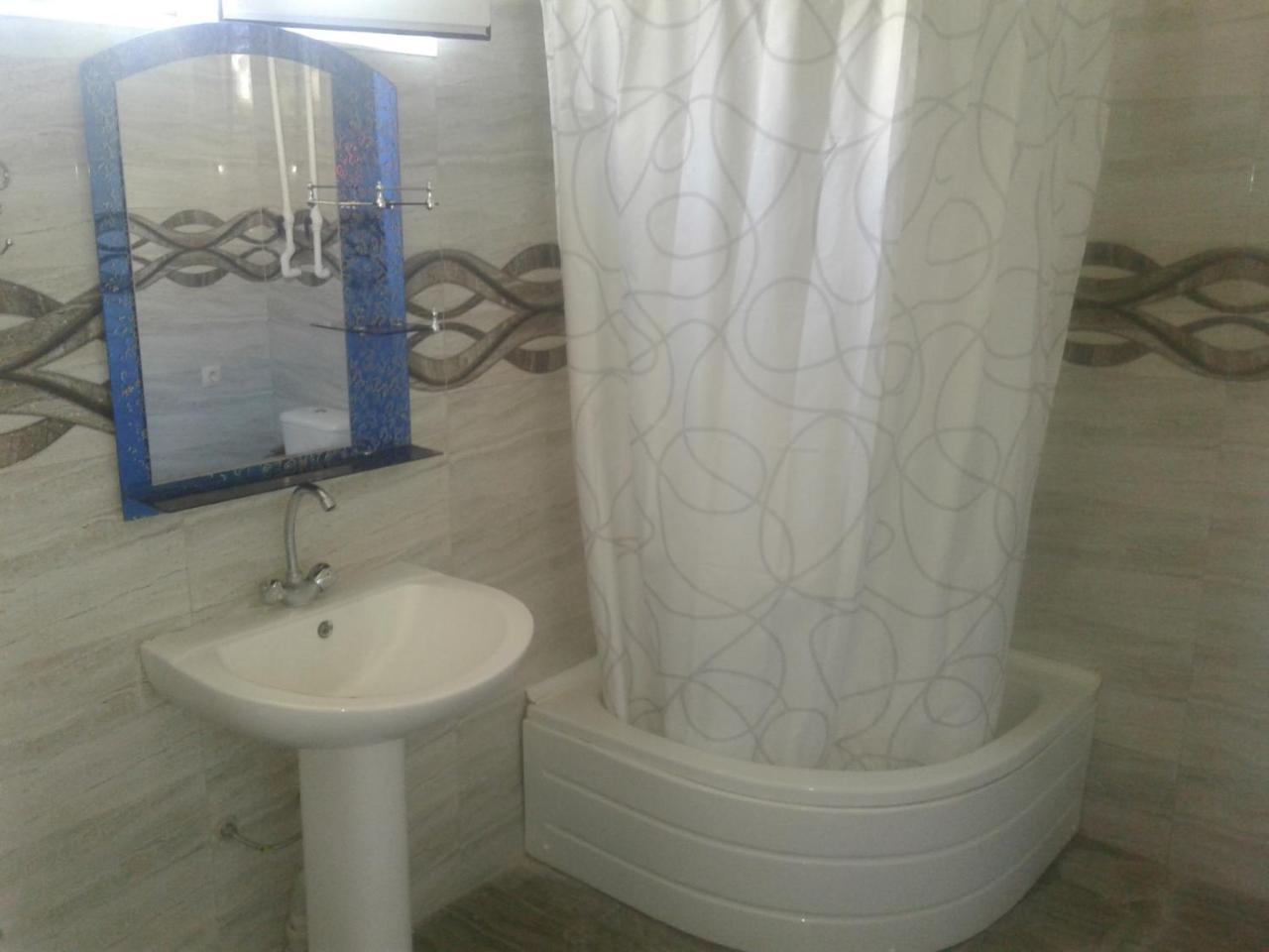 Irina Hotel Tskaltubo Bagian luar foto